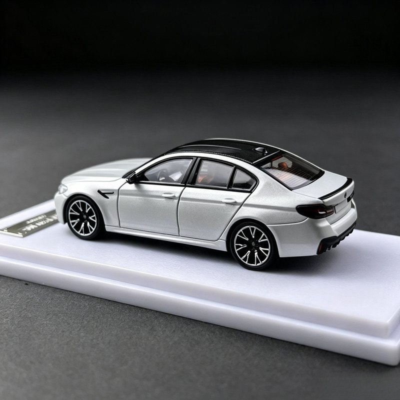 Howie Model 1/64 NEW BMW M5 F9 - Model Kit Bmw ulasan dan harga